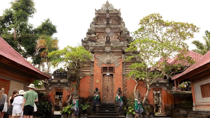 ubud_palace