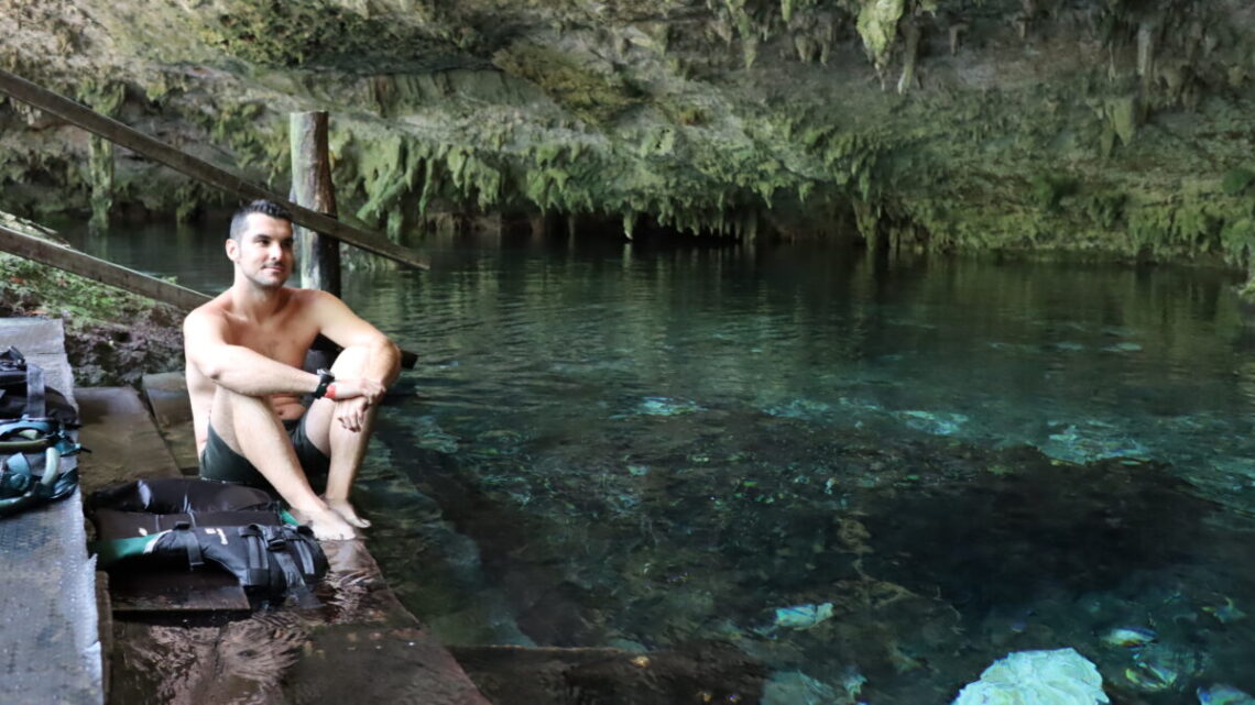 cenote-dos-ojos