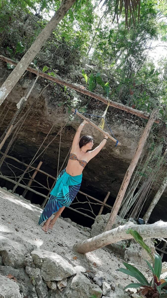 cenote-dos-ojos