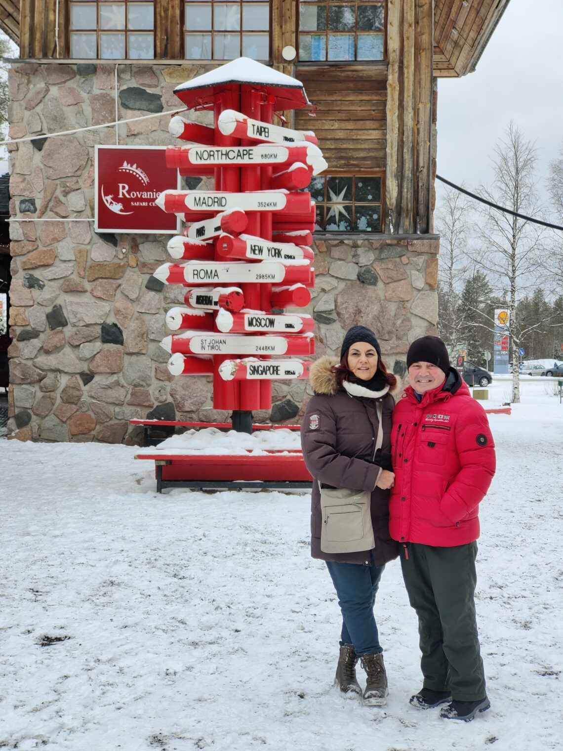 santa-claus-village-lapland
