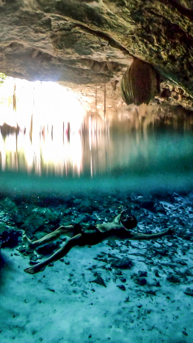 cenote-dos-ojos